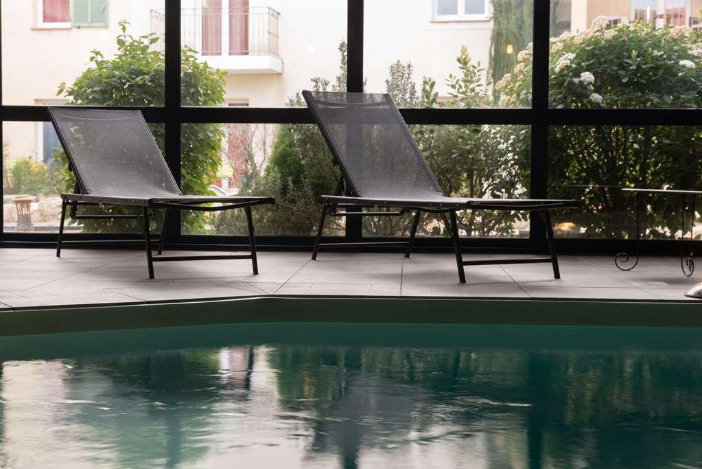 The Originals City, Hotel Le Village Provencal, Aix-En-Provence Nord Pertuis Facilidades foto