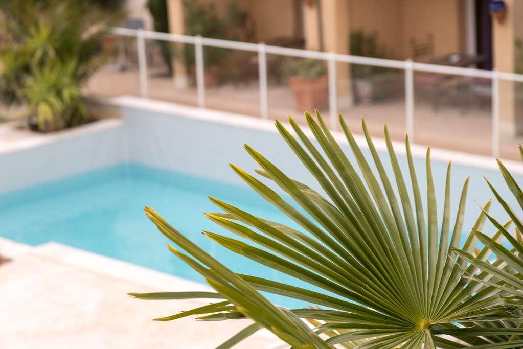 The Originals City, Hotel Le Village Provencal, Aix-En-Provence Nord Pertuis Facilidades foto