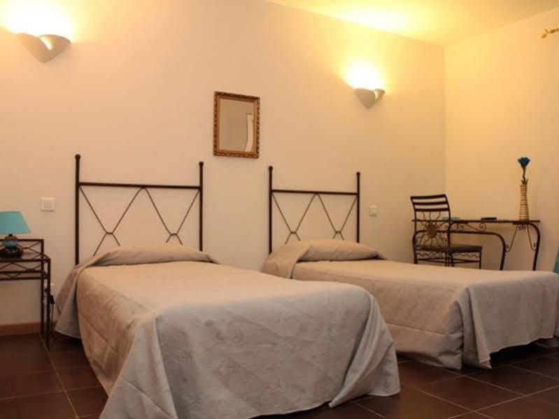 The Originals City, Hotel Le Village Provencal, Aix-En-Provence Nord Pertuis Exterior foto